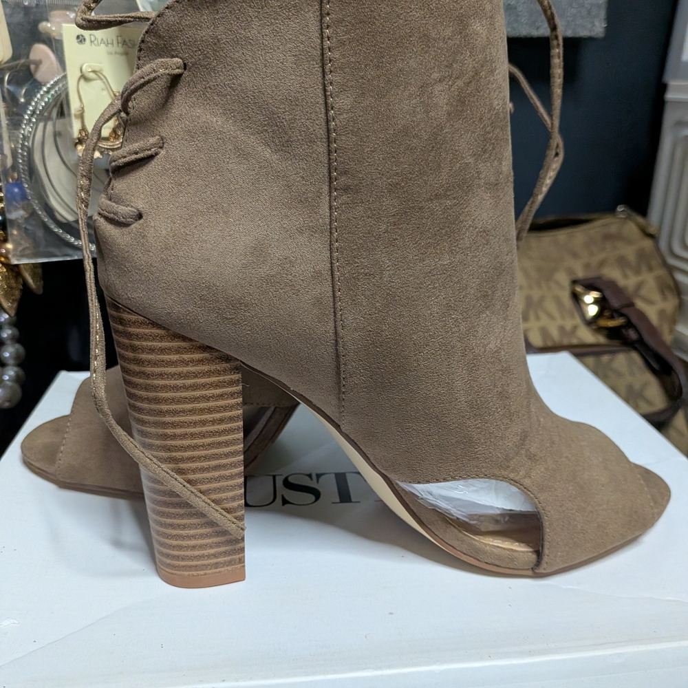 Stylish Tan Peep-Toe Booties